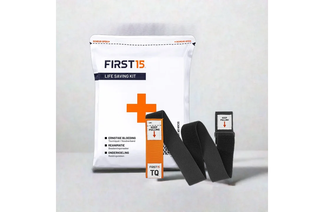 First15 Life Saving Kit - Levensreddend Handelen